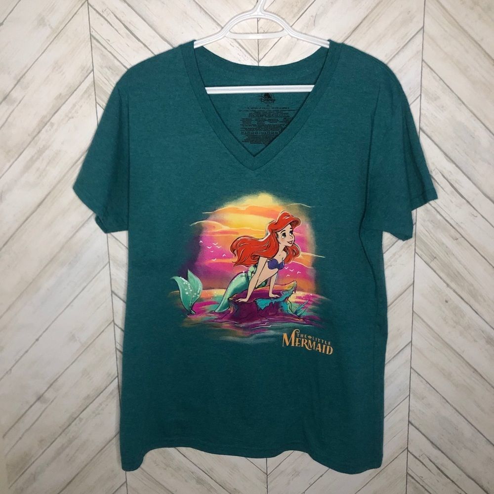 Disney the little mermaid graphic short sleeve tee